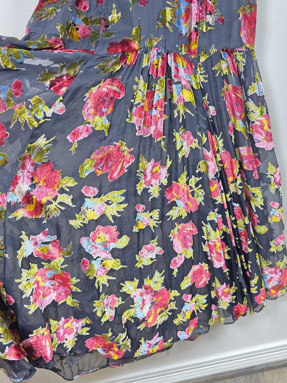 RIXO VELVET FLORAL GOWN SIZE 2 MSRP $675 - Picture 8 of 13